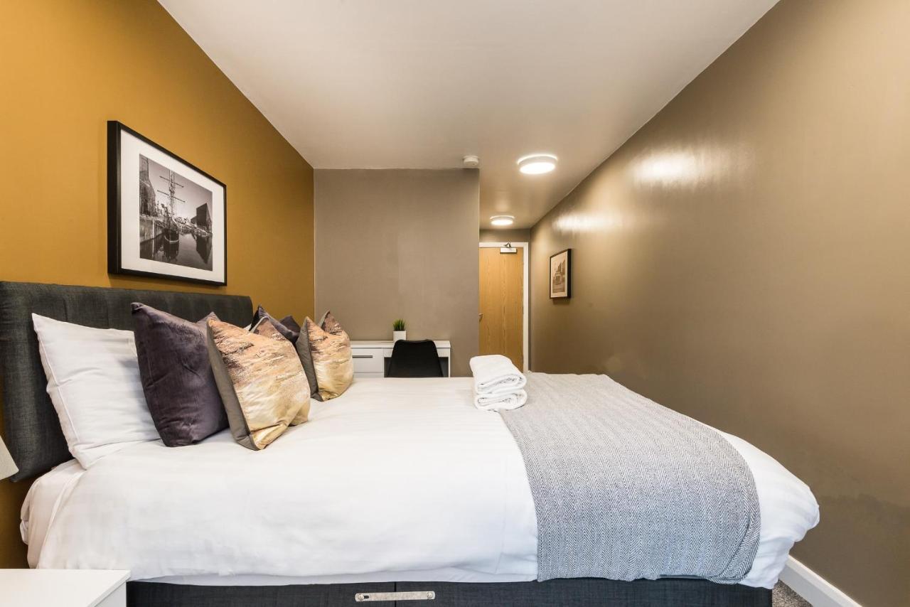 Host Apartments - Spacious 3 Bed Apartment With 3 Ensuites Liverpool Luaran gambar