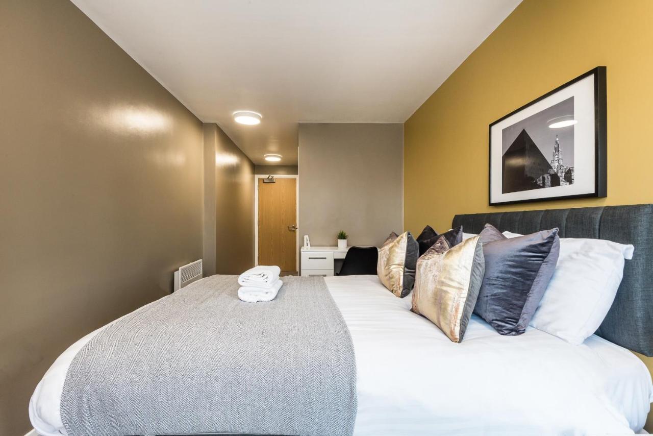 Host Apartments - Spacious 3 Bed Apartment With 3 Ensuites Liverpool Luaran gambar