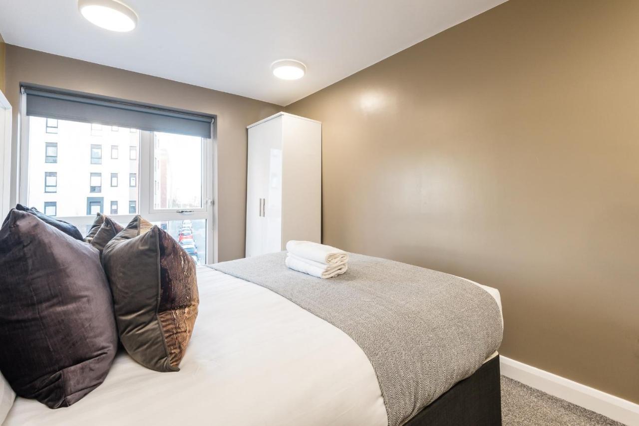 Host Apartments - Spacious 3 Bed Apartment With 3 Ensuites Liverpool Luaran gambar